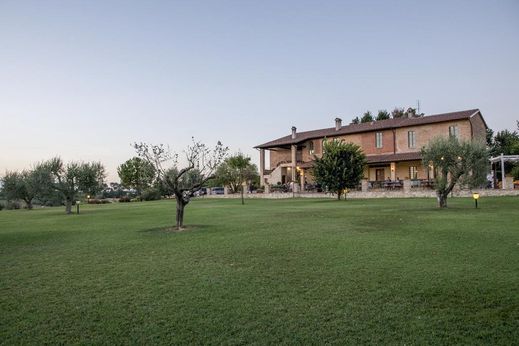 Agriturismo Il Tiro Castel del Piano  Bagian luar foto